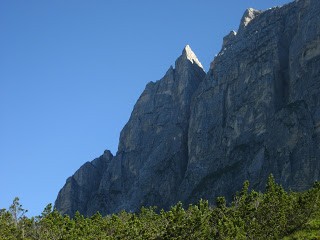 Dimai Punta Fiames (2240 m), Spigolo Sud Punta Alpini (2380 m)