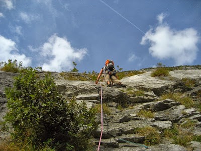 Arco di Trento-Placche Zebrate, Via Claudia (5c, 5b obb.)